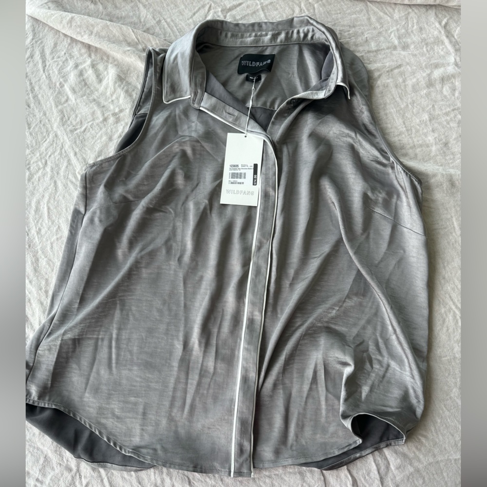 Wildfang - Empower Sleeveless Button Up - Size 1X
